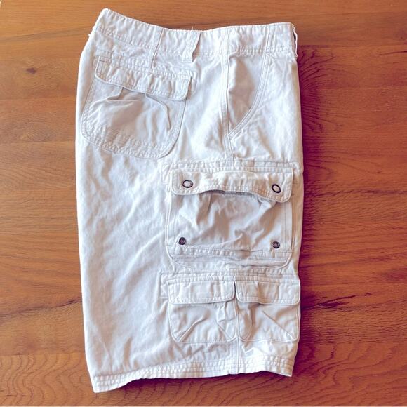 Iron Co. Mens Cream Cargo Pocket Shorts size 34 - Picture 10 of 10